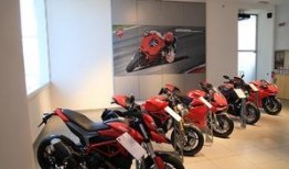 杜卡迪ceo最新爆料,未来摩托车行业发展趋势与战略布局